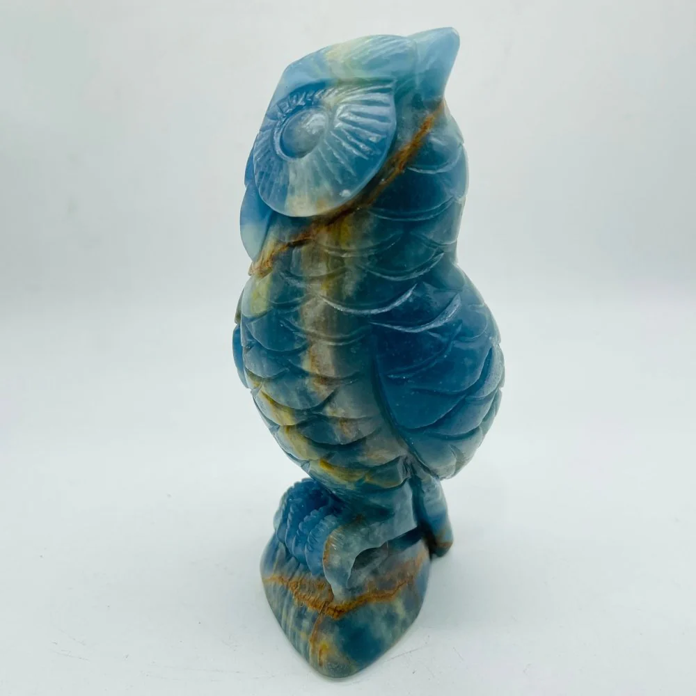 High Quality Blue Onyx Owl Carving - Image 2