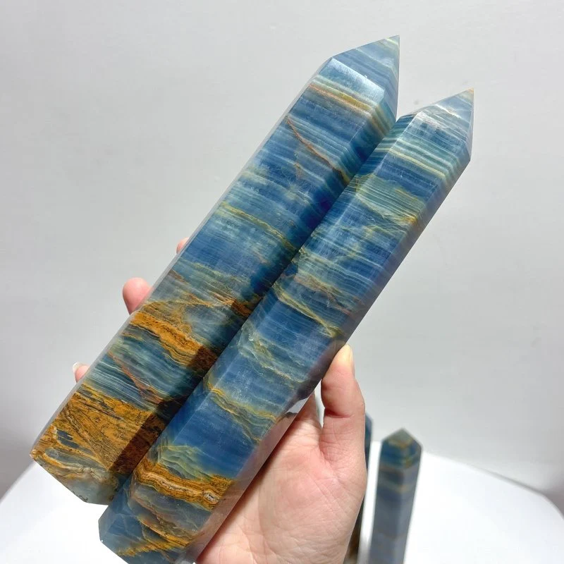 6 Pieces High Quality Deep Blue Onyx Tower