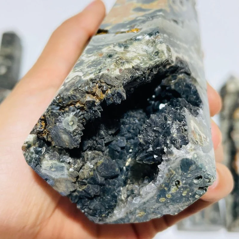 6 Pieces Black Vein Ocean Jasper Tower - Image 2