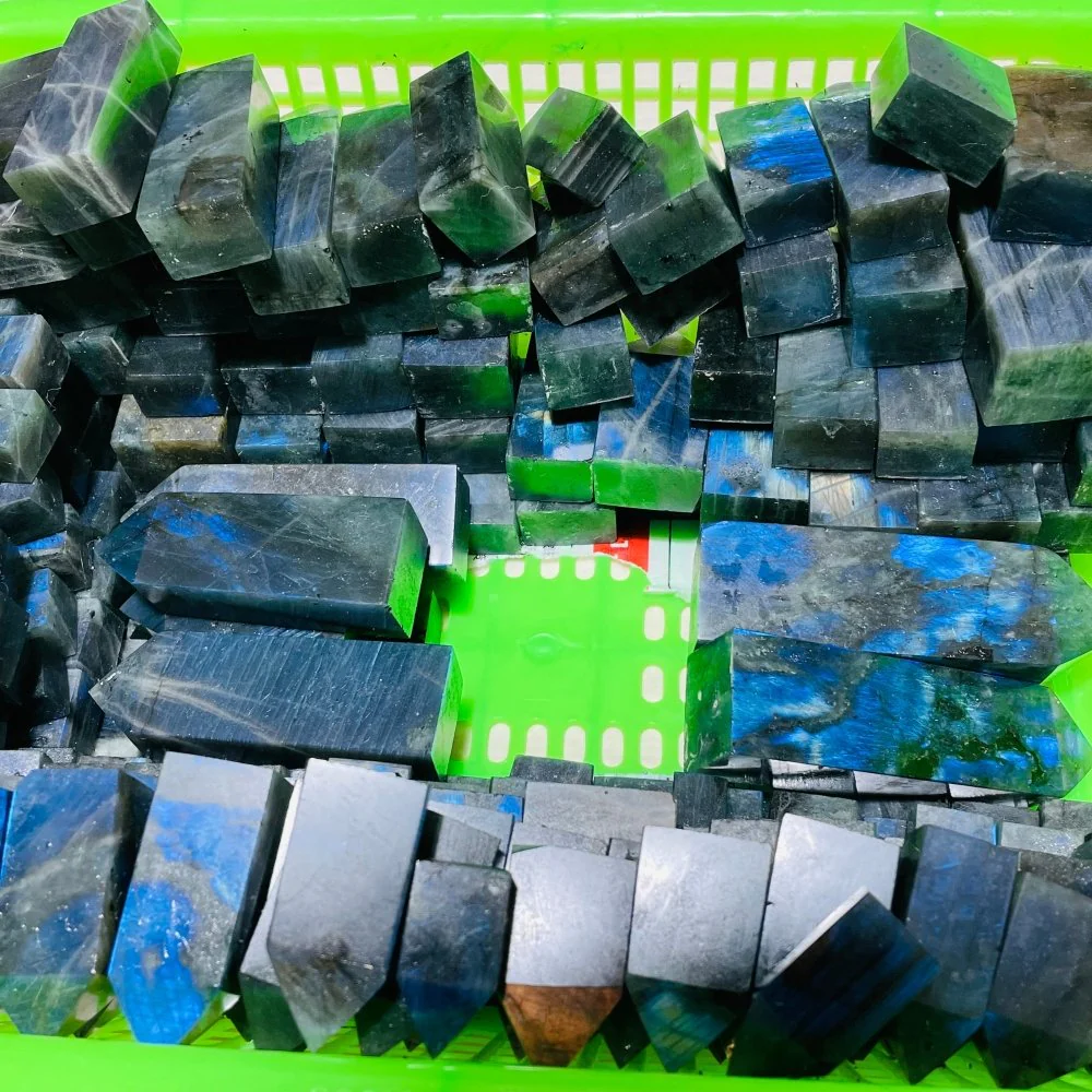 High Quality Blue Labradorite Four-Sided Tower Point Wholesale - Image 3
