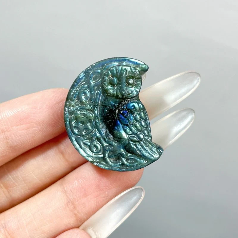 High Quality Labradorite Moon Owl Carving Wholesale - Image 4