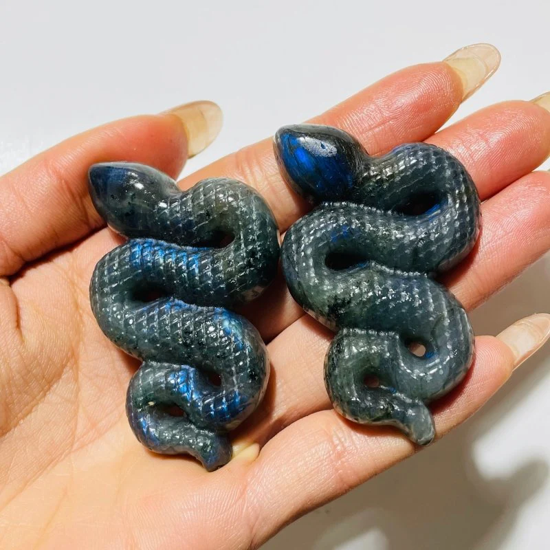 High Quality Labradorite Snake Carving Crystal Wholesale - Image 3