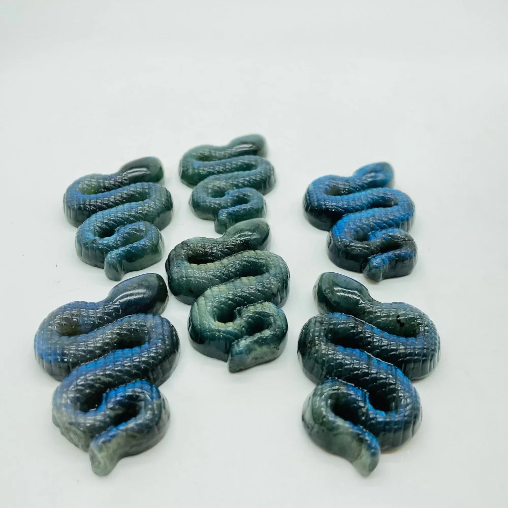 High Quality Labradorite Snake Carving Crystal Wholesale - Image 4