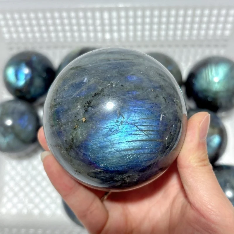 12 Pieces High Quality Labradorite Spheres - Image 5