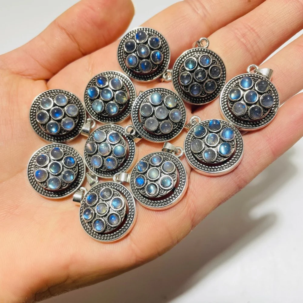 High Quality Labradorite Spin Turntable Pendant Wholesale - Image 4