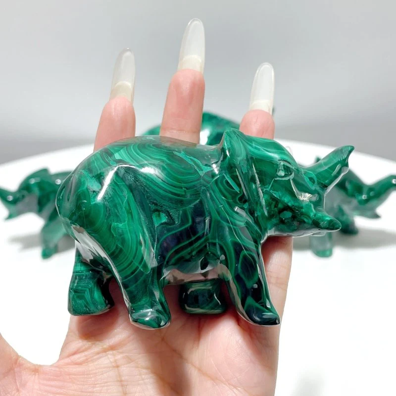 4 Pieces High Quality Malachite Elephant Carving - Image 7