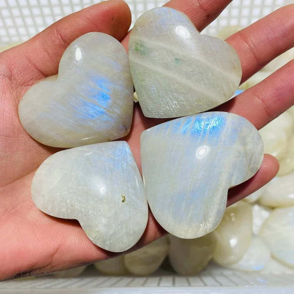 66 Pieces High Quality Moonstone Heart - Image 2