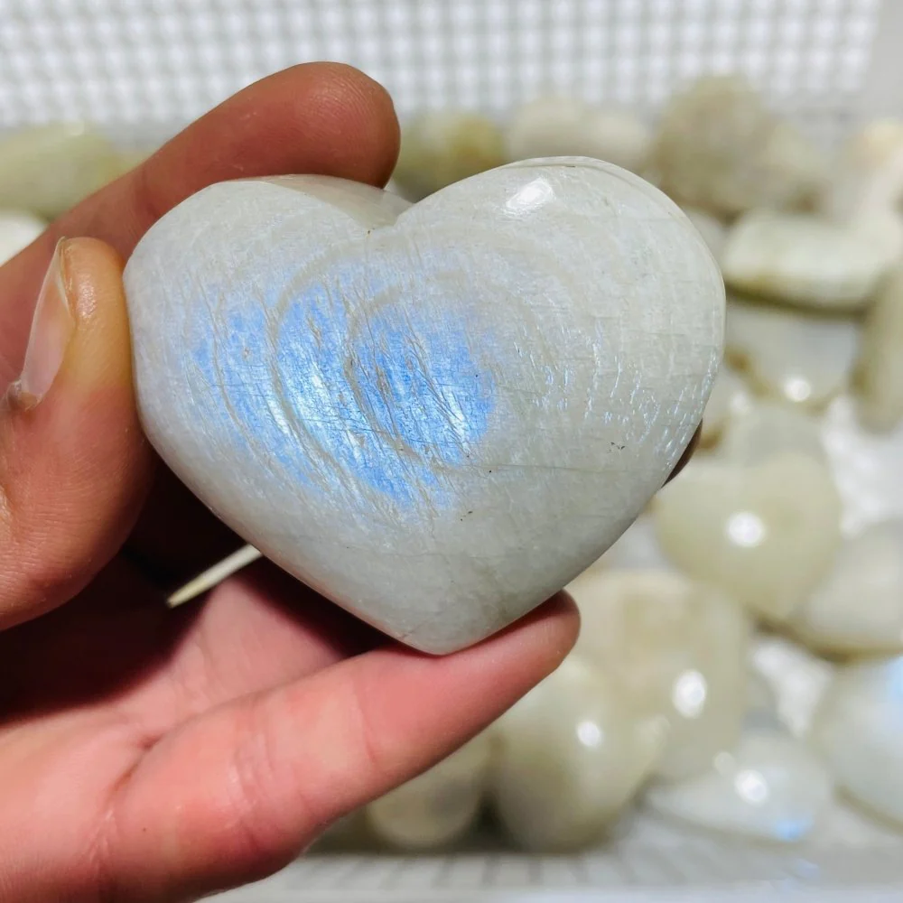 66 Pieces High Quality Moonstone Heart - Image 7