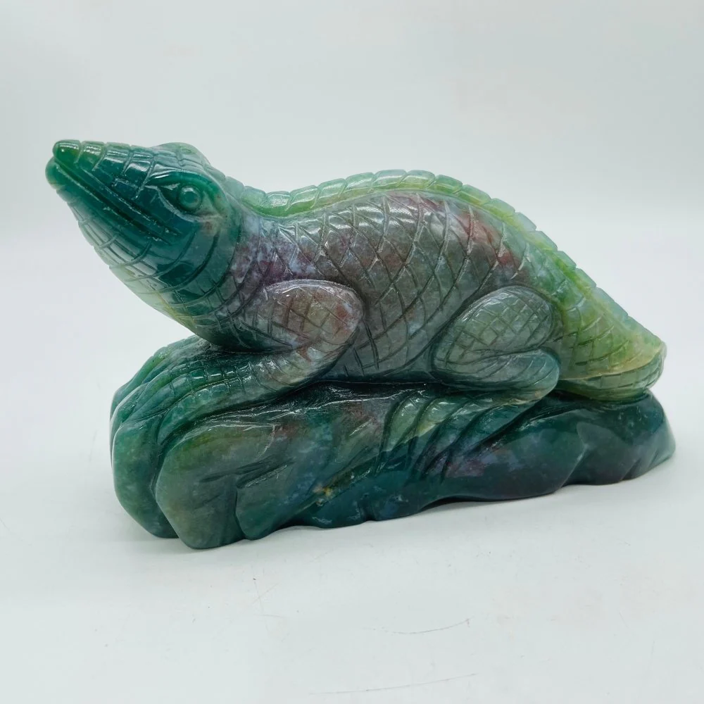 High Quality Natural Moss Agate Lizard Carving - Image 3