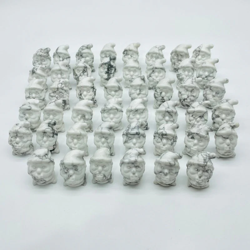 46 Pieces Howlite Christmas Santa Claus Carving Clearance(defective) - Image 2