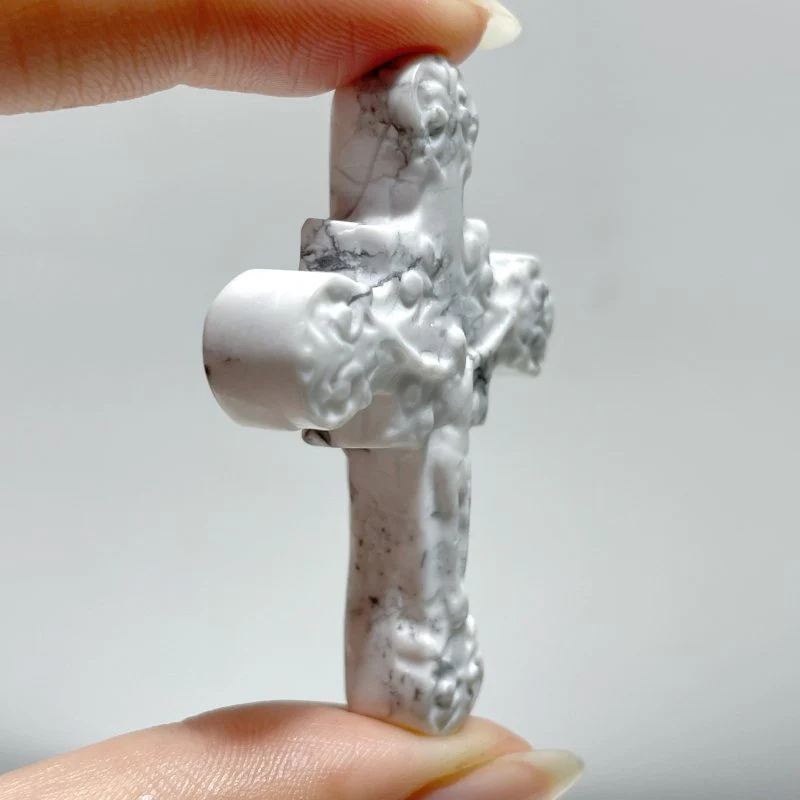 Howlite Crucifixion of Jesus Carving Wholesale - Image 4