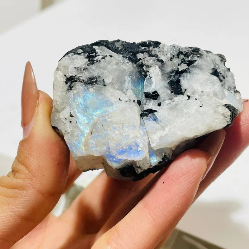India Moonstone Raw Stone Wholesale - Image 6