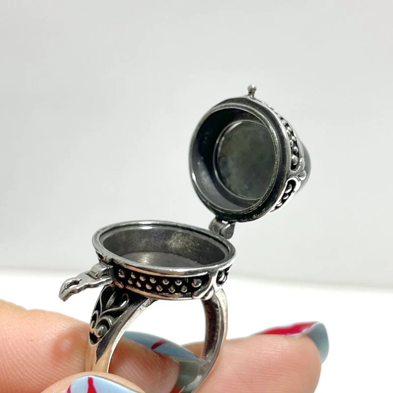 Openable Labradorite Rings With Compartment Wholesale - Image 3
