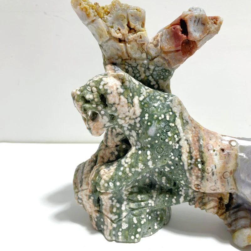 Large 8th Vein Ocean Jasper Leopard Carving - Image 4