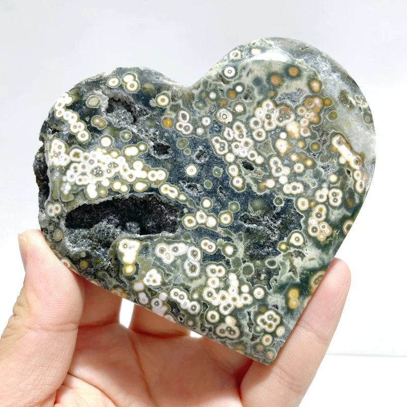 11 Pieces Large 8th Vein Ocean Jasper Heart #1 - Image 2