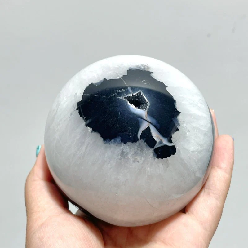 5 Pieces Large Black Agate Mixed Quartz Spheres - Image 5
