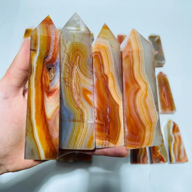 28 Pieces Four-Sided Carnelian Points - Image 4