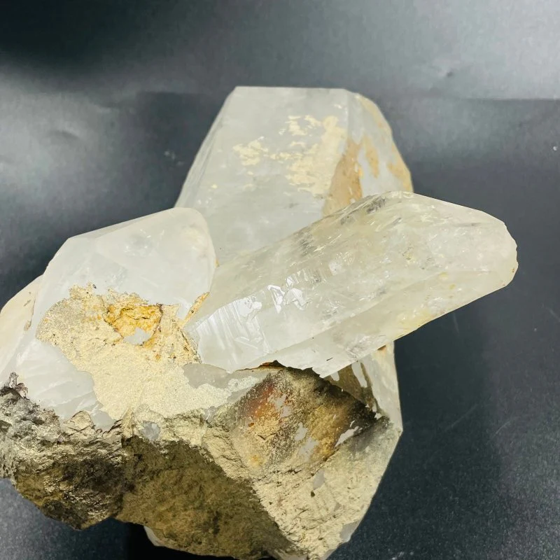 4 Pieces Large Clear Quartz Crystal Raw Points - Image 5