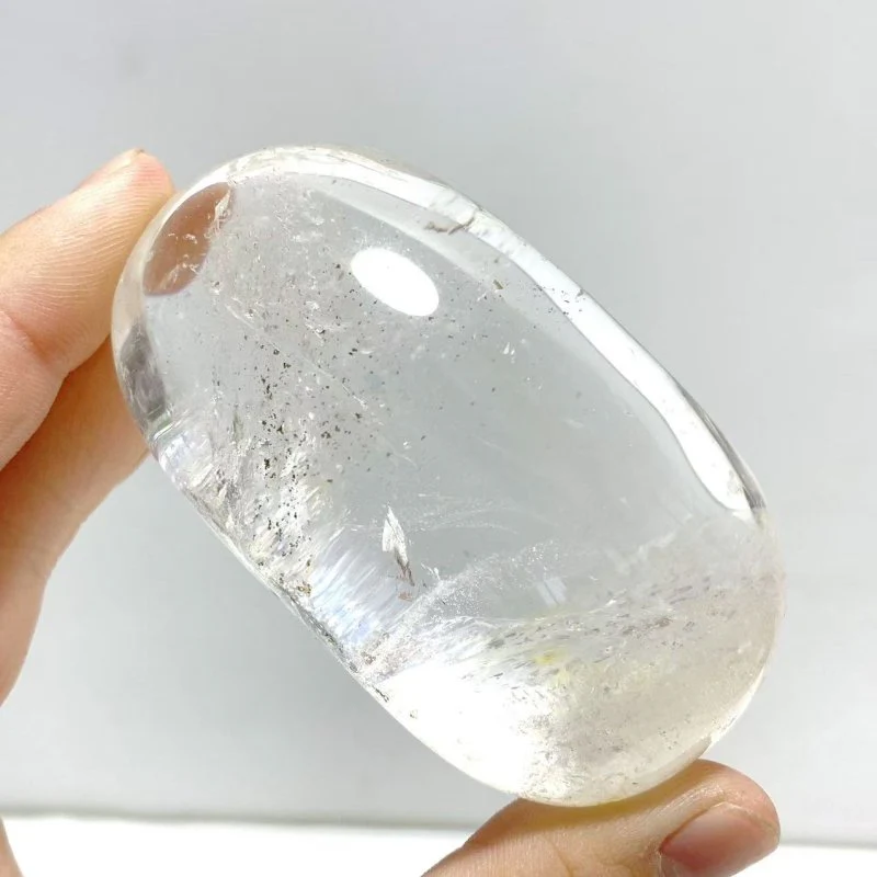Large Clear Quartz Palm Stone Wholesale - Image 4