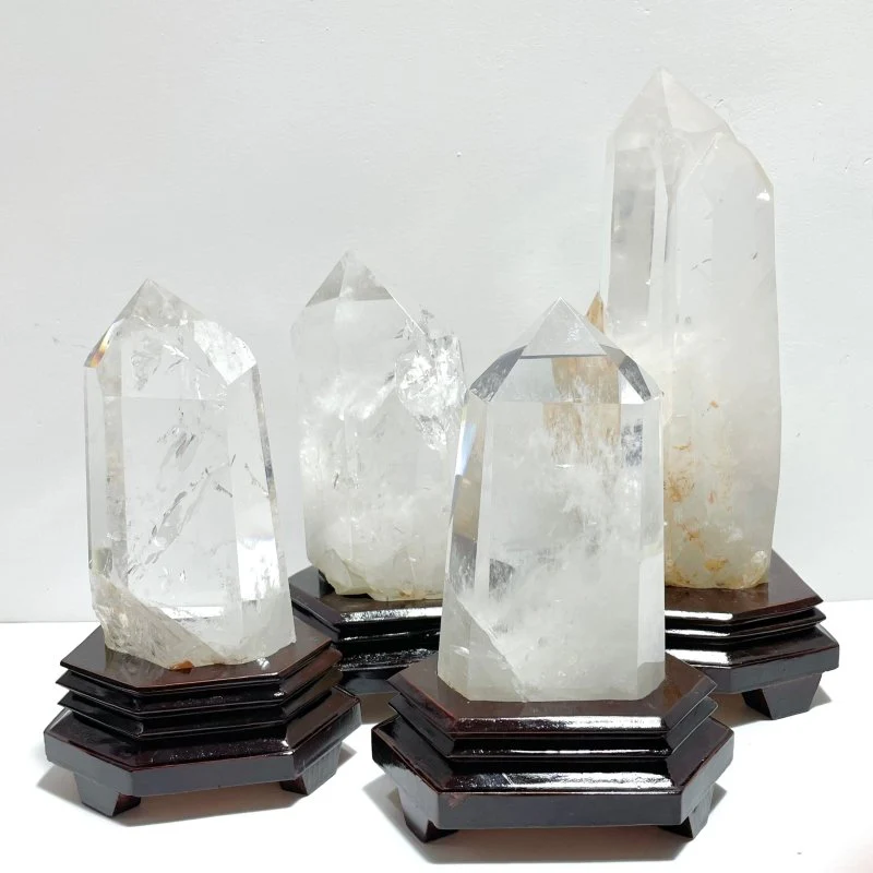4 Pieces Large Clear Quartz Tower Raw Bottom With Stand