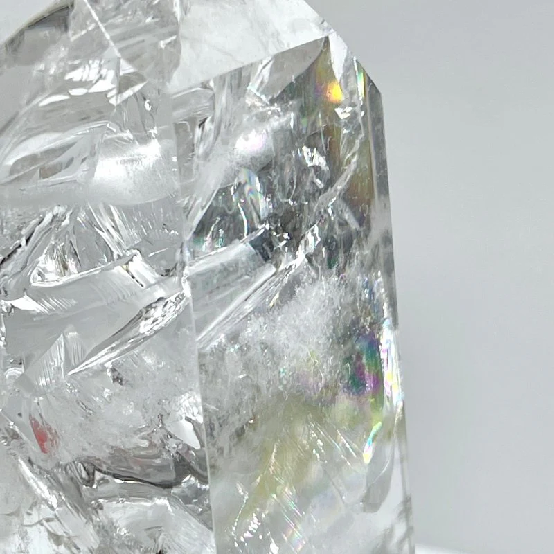 4 Pieces Large Clear Quartz Tower Raw Bottom With Stand - Image 6