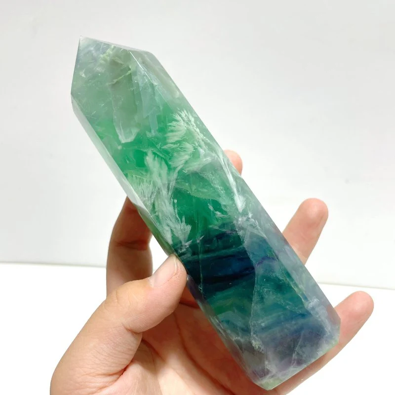8 Pieces Large Feather Fluorite Tower Points - Image 2
