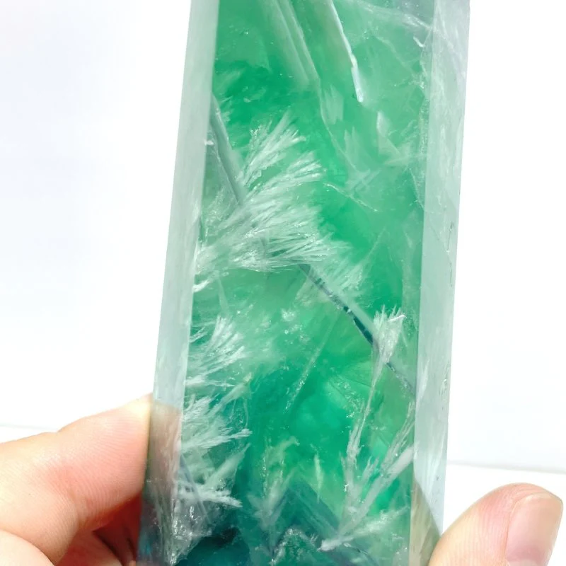 8 Pieces Large Feather Fluorite Tower Points - Image 8