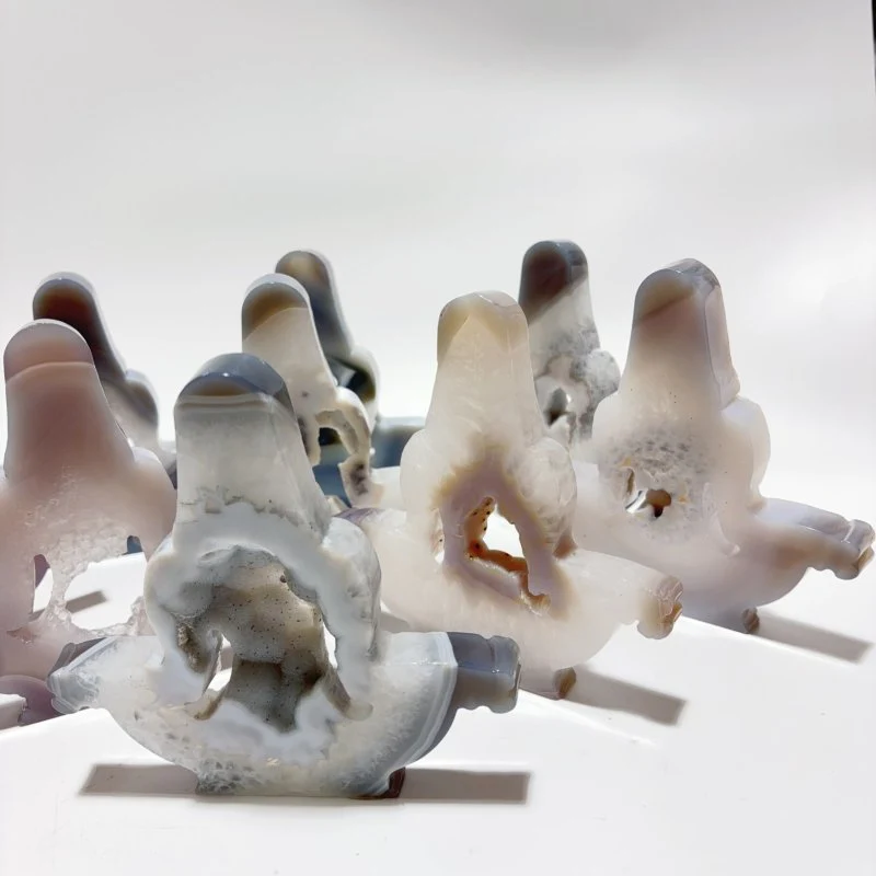 9 Pieces Large Geode Agate Mother Earth Carving - Image 5