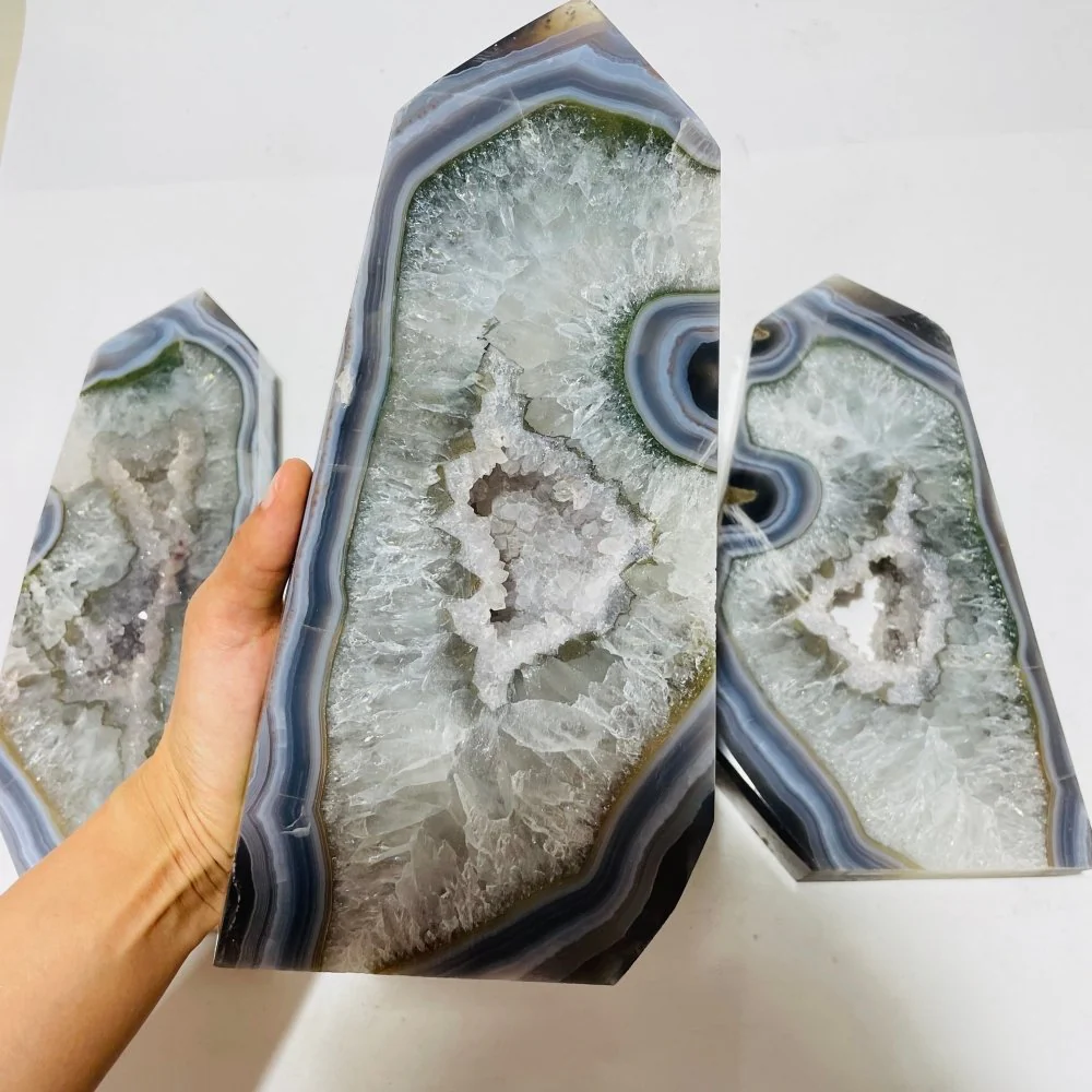 3 Pieces Beautiful Large Geode Agate Tower - Image 7
