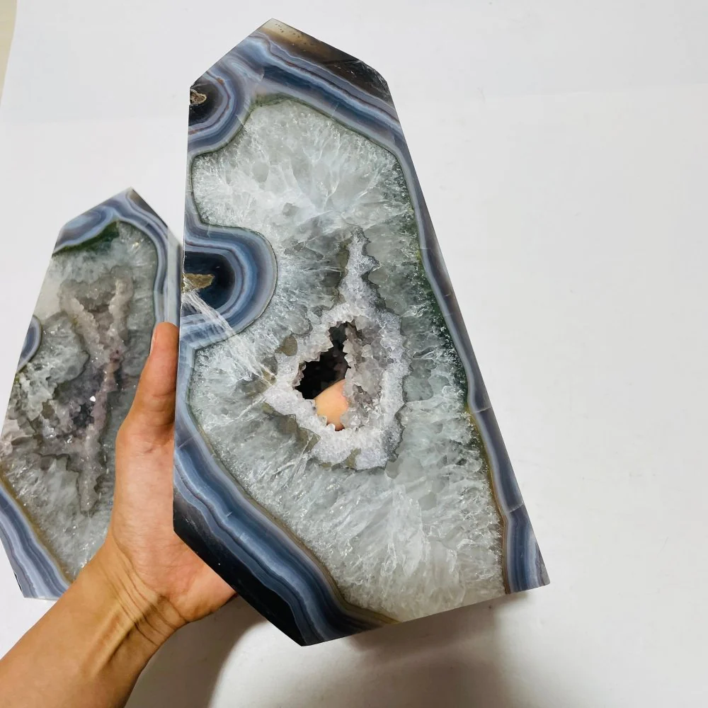 3 Pieces Beautiful Large Geode Agate Tower - Image 8
