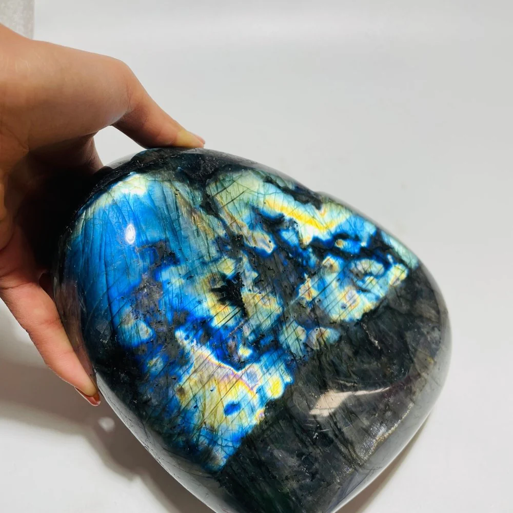 Beautiful Large Labradorite Heart - Image 3