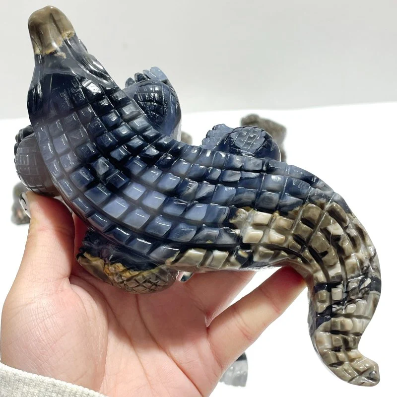 6 Pieces Large Volcanic Agate Crocodile Carving(UV-Reactive)