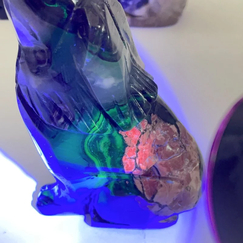 5 Pieces Large Volcanic Agate Wolf Carving(UV-Reactive) - Image 7