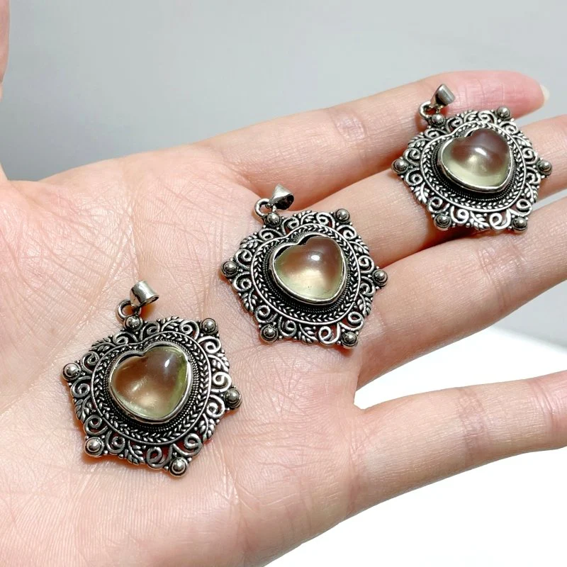 Light Color Citrine Heart Pendant Wholesale - Image 3