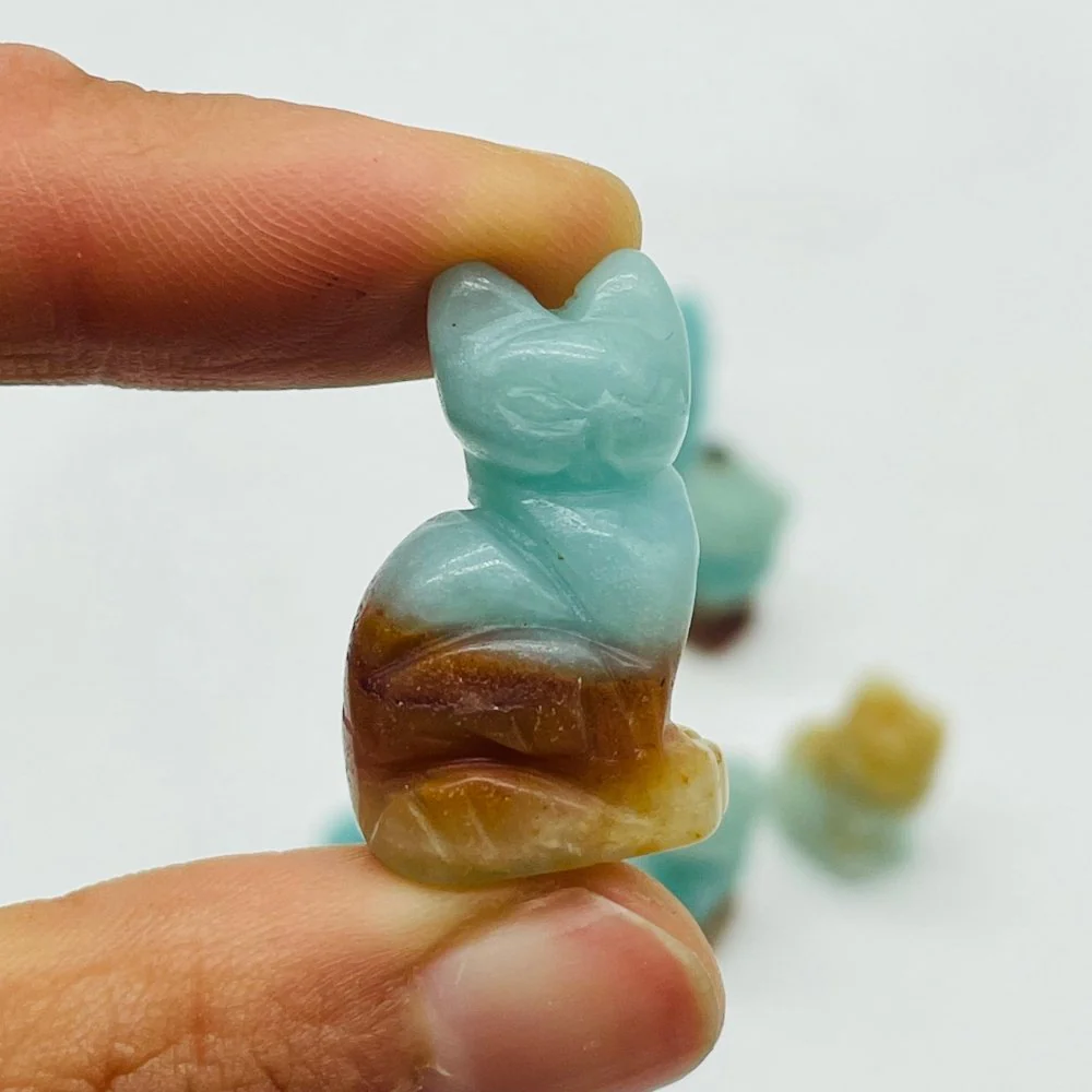 Mini Caribbean Calcite Cat Carving Wholesale - Image 2