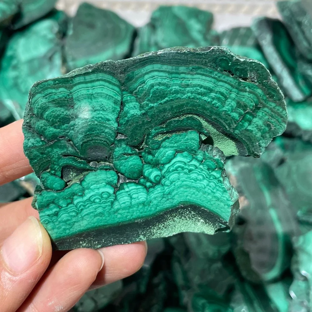 85 Pieces Small Polished Malachite Slab - Image 3