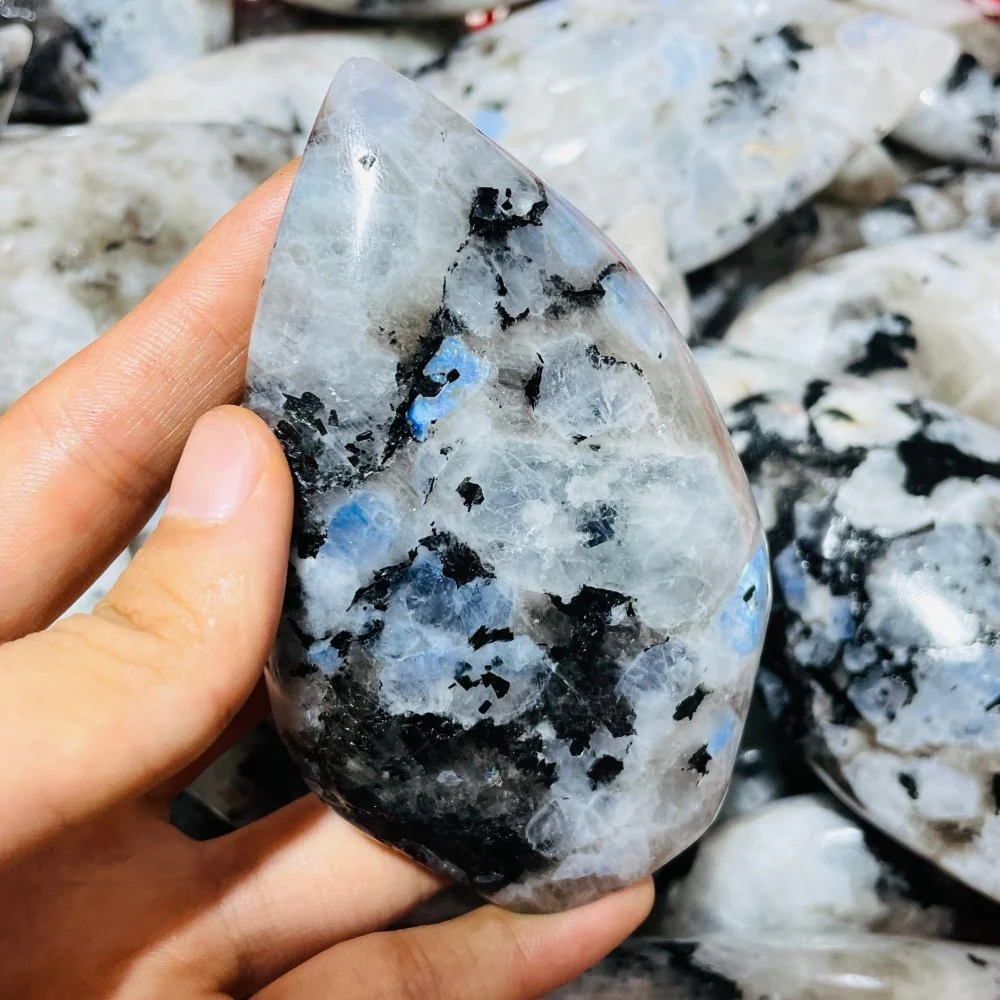 Moonstone Arrow Head Shaped Crystal Wholesale - Image 5