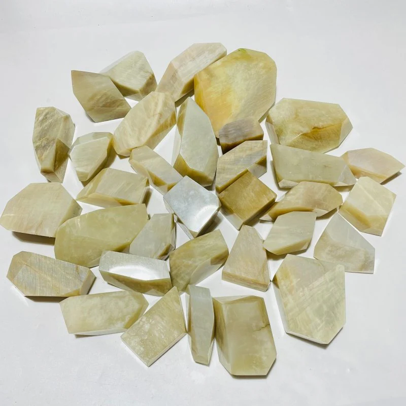 33 Pieces Large Blue Moonstone Free Form - Image 6