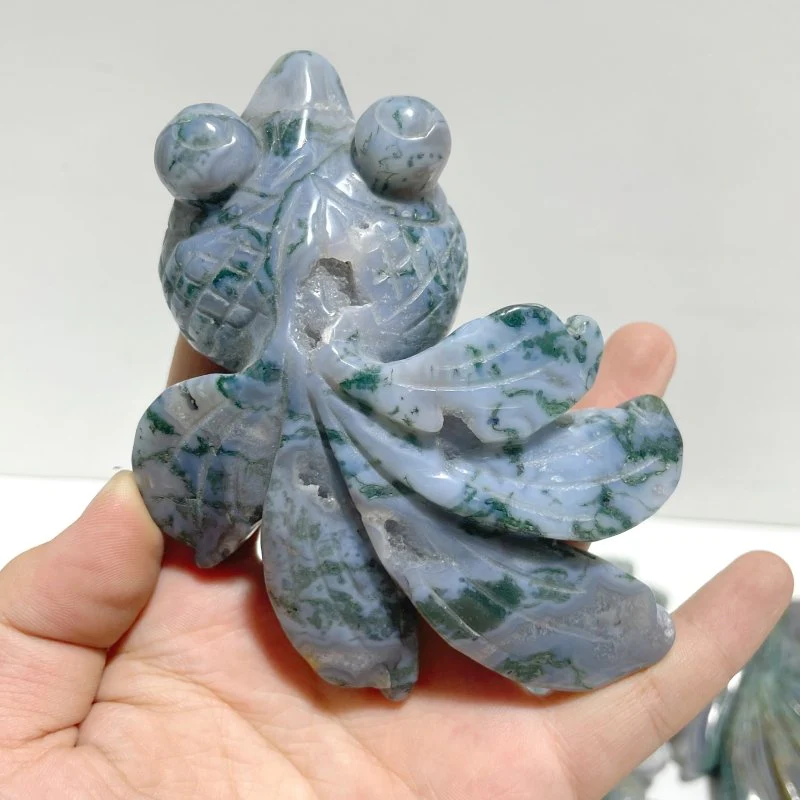 11 Pieces Moss Agate Goldfish Carving - Image 3