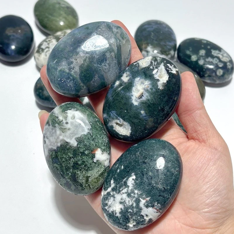 Standard Shape Moss Agate Palm Wholesale - Image 5
