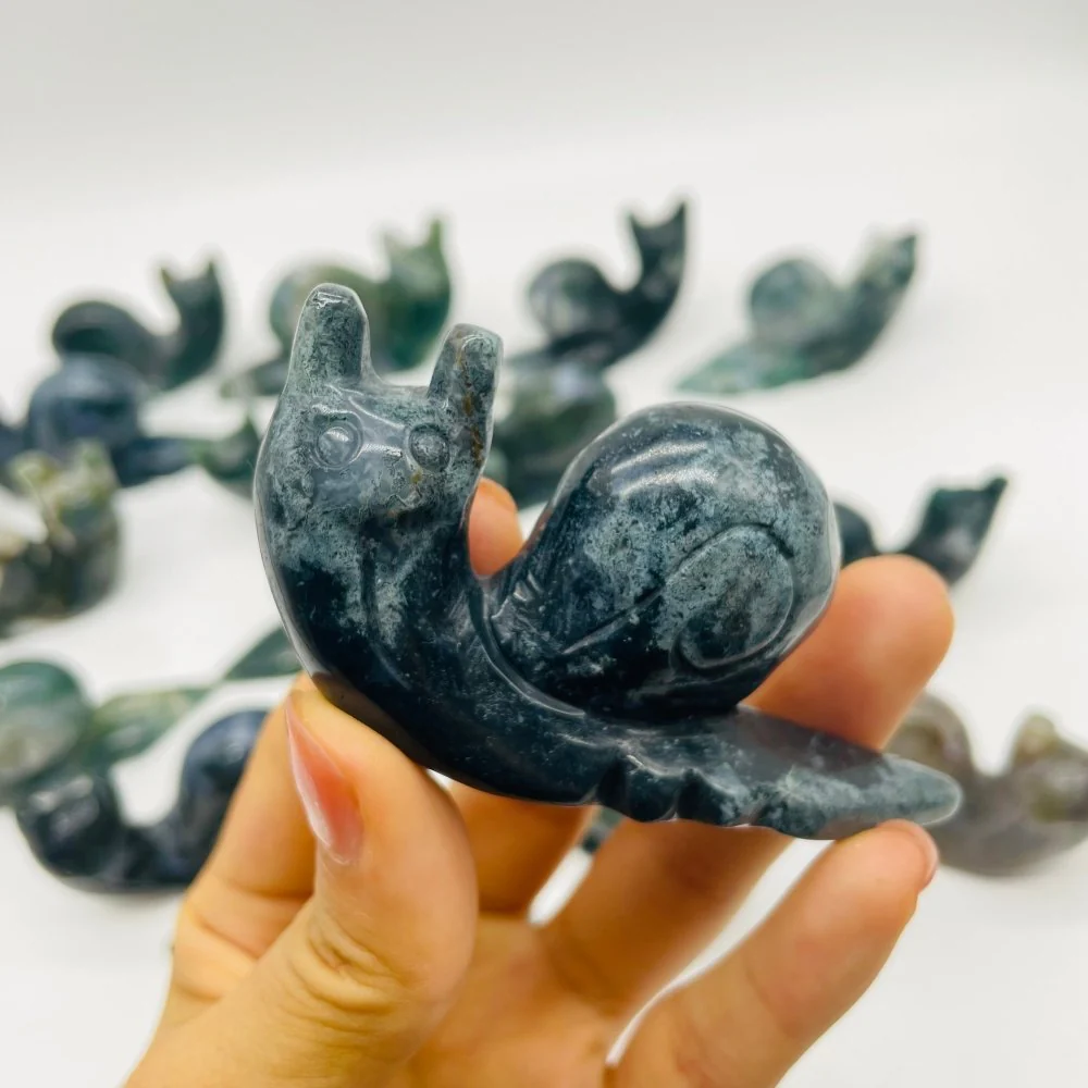 17 Pieces Moss Agate Snails Carving - Image 3
