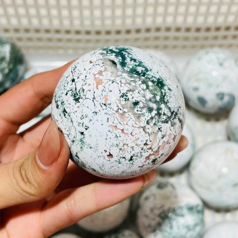 21 Pieces White Moss Agate Spheres Clearance - Image 6