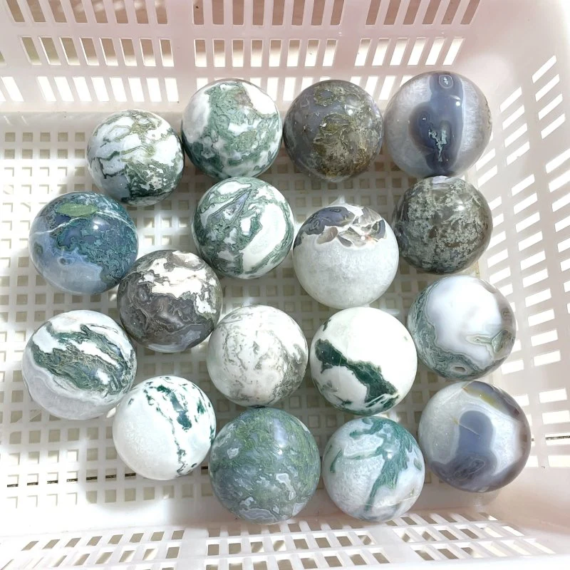 17 Pieces Moss Agate Spheres