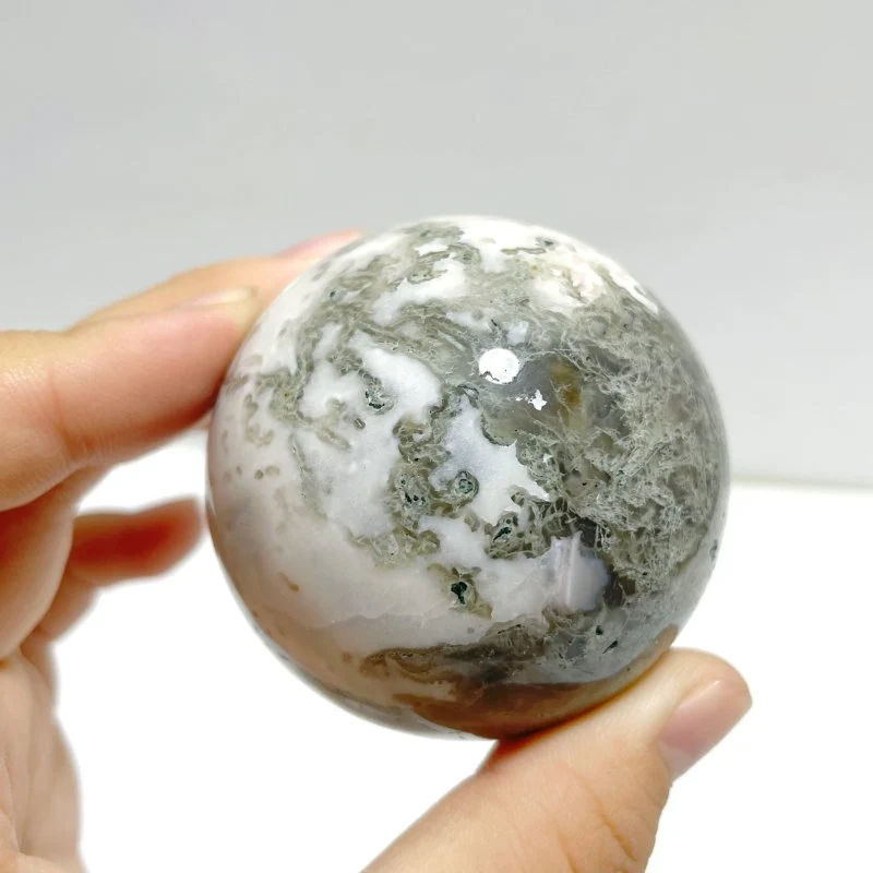 17 Pieces Moss Agate Spheres - Image 4