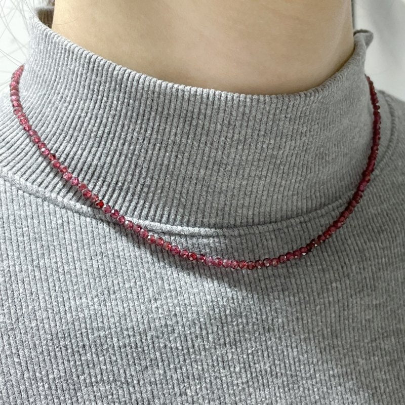 Multi-Faceted Crystal Flash Bead Necklace Garnet Lepidolite Wholesale - Image 3