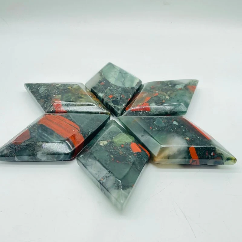Natural Africa Blood Rhombus Shaped Carving Wholesale - Image 2