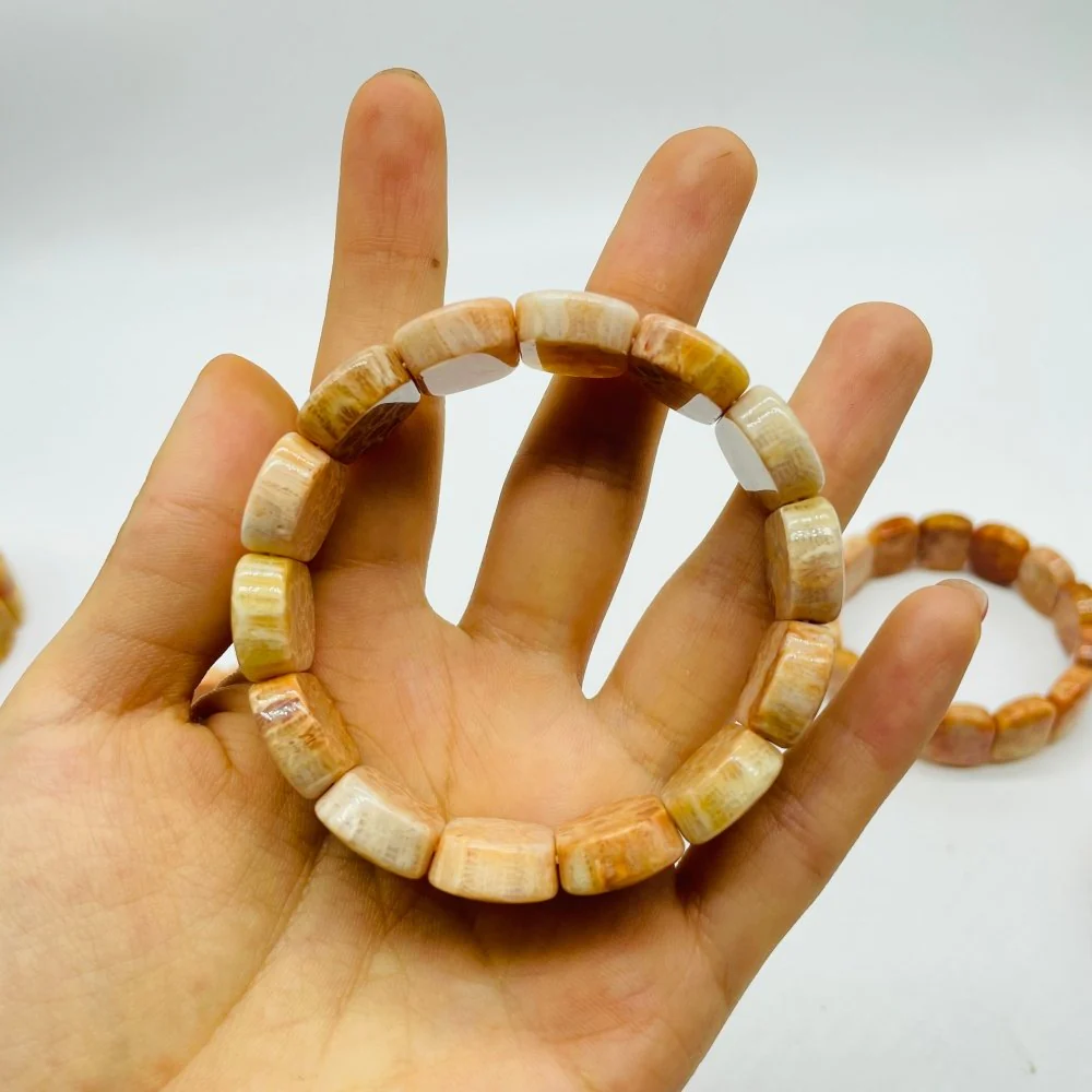 Natural Coral Jade Crystal Bracelet Wholesale - Image 4