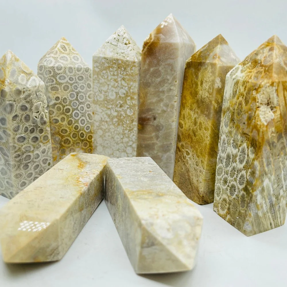 Natural Coral Jade Four-Sided Tower Point Wholesale - Image 5