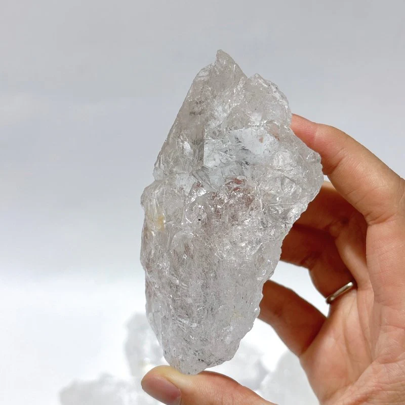 Natural Raw Clear Quartz Crystal Rough Stone Wholesale - Image 2