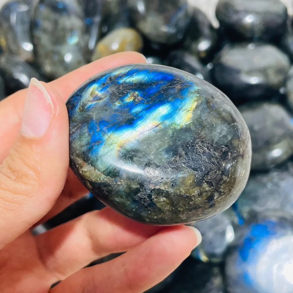 Normal Quality Labradorite Palm Closeout - Image 3